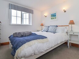 Cobblestone Cottage