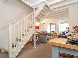 Cobblestone Cottage