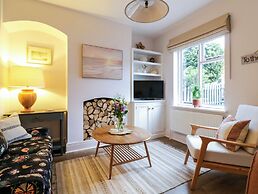 Compass Cottage