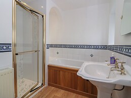 1 Gilpin House