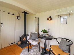 Ling Farm Retreat