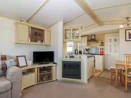 Tir Glyn Caravan