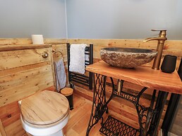 Tower Hut