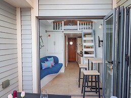 Beach Hut 5