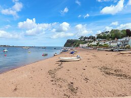 Beach Hut 5