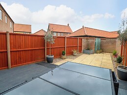 19 Stablefield Way
