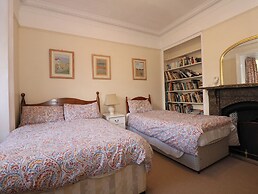 Plas Dorothea