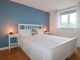 Apartment 6