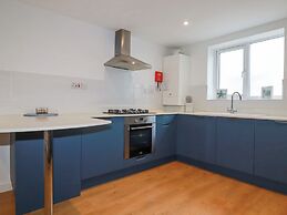 Apartment 6