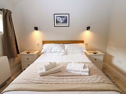 Hadrian Barn 1