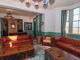Royal Oak House