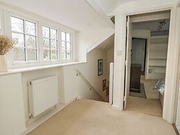 Poppy Cottage