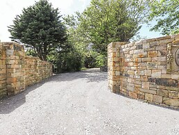 Ty'n Pwll Farm