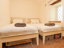 Ty'n Pwll Farm