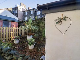 Acorn Cottage