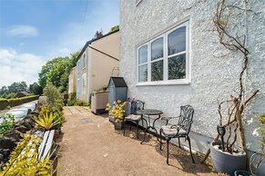 Holly Cottage