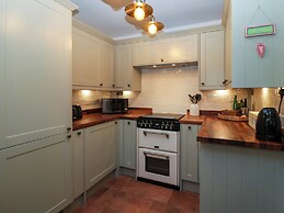 Holly Cottage