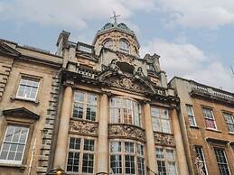 9 Old City Chambers