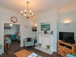 Holyrood Lodge