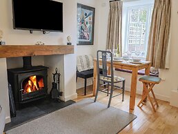Old Ropemakers Cottage