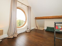 Millstone Cottages - Breidden View
