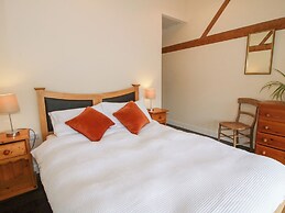 Millstone Cottages - Breidden View
