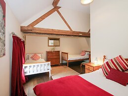 Millstone Cottages - Breidden View