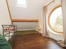 Millstone Cottages - Breidden View