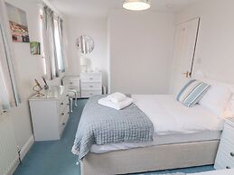 Pebble Cottage