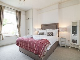 Deeley House