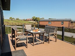 Cherry Blossom Lodge