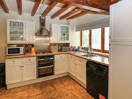 Highwood Lodge