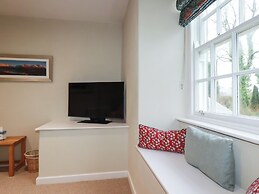 Tretoil Farm House