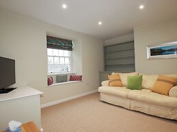 Tretoil Farm House