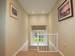 Tretoil Farm House
