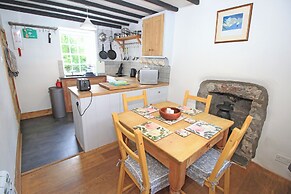 Ivy House