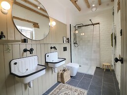 Rowan Cottage - Fold Yards