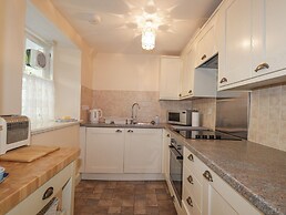 Fuchsia Cottage