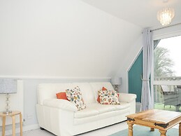 24 Valley Lodge