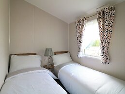 Swan Lodge