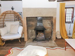 Old Manor House