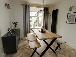 1 Mona Terrace