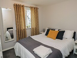 Lewis Lodge