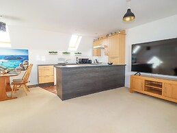 20 Keay Heights