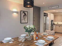 4 Alma Terrace