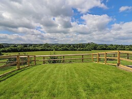 Valley Lodge 4 - North Wales Eco Lodges