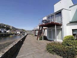 Seafarer's Haven