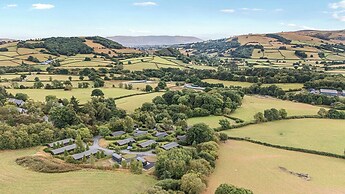 Dam View Shepherds Hut
