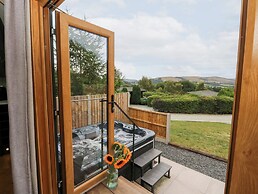 Dam View Shepherds Hut