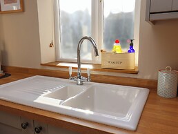 Sixpence Cottage